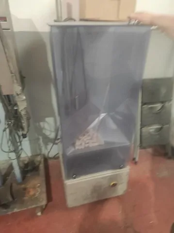 Used Bottling Gravity Filling Monoblock ENVASTRONIC L2CT3ArolCC - 2002, 4,200 BPH