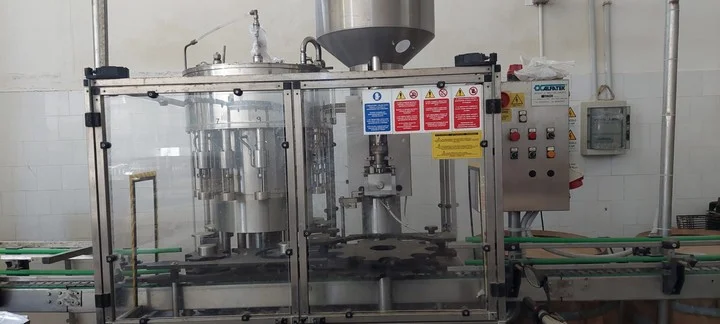 Used Bottling Gravity Filling Monoblock Alfatek MBS 12 – 1 00073ELV - 1997, 2,000 BPH