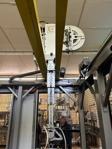 Used Bottling Palletizer Costral - 2016, 6,000 BPH
