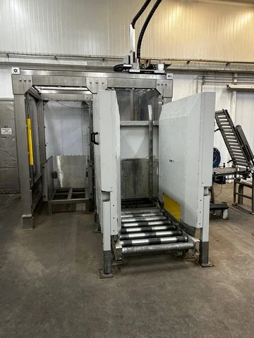 Used Bottling Palletizer TREPKO 740 - 2016, 20 L/H