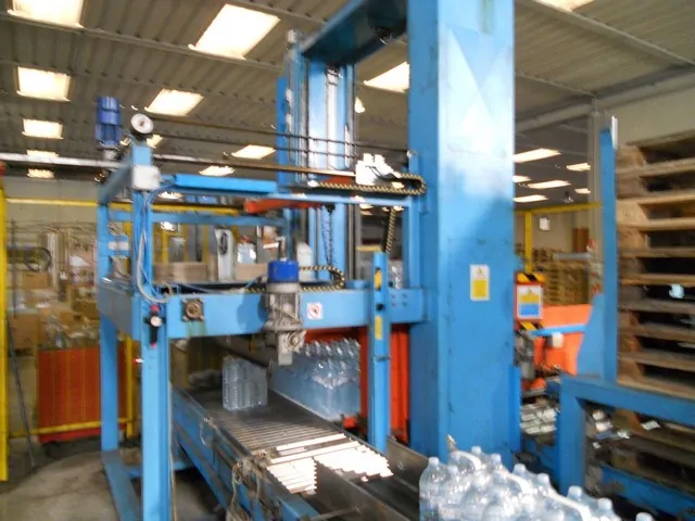 Used Bottling Palletizer Alta - 1997, 14 BPH
