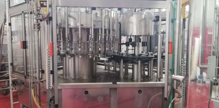 Used Bottling Filler Alfatek wlp - 2005, 3,000 BPH