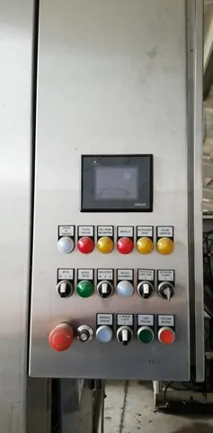Used Bottling Filler Bertolaso - 1986, 8,000 BPH