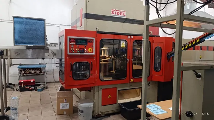 Used Bottling Blow Molding Machine Sidel SB010/10 FOUR - 1994, 10,900 BPH