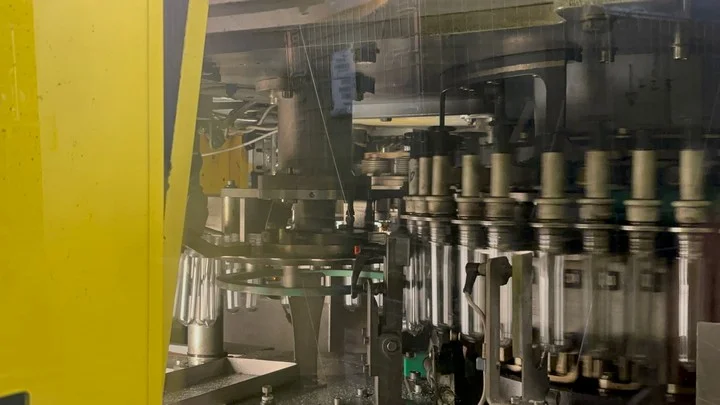 Used Bottling Blow Molding Machine SIPA sfr24 - 2007, 41,000 BPH