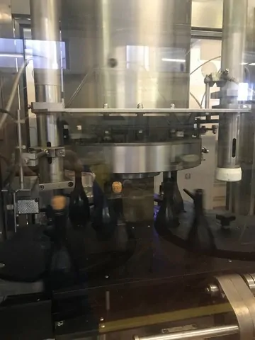 Used Bottling Natural Straight Cork Capper Bertolaso 606 r/s - 2000, 8,000 BPH