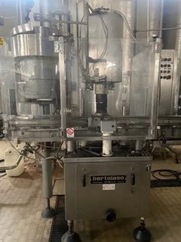 Used Bottling Screw Cap Capper Bertolaso - 1984, 4,000 BPH