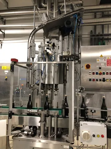 Used Bottling Screw Cap Capper Arol - 1993, 9,000 BPH