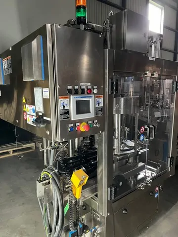 Used Bottling Screw Cap Capper Arol M – EURO VP – IES - 2019, 6,000 BPH