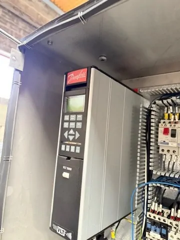 Used Bottling Natural Straight Cork Capper Arol - 2000, 6,000 BPH
