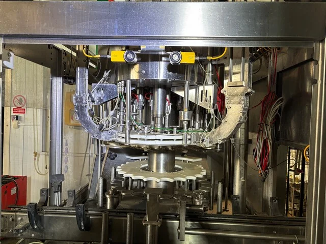 Used Bottling Capper Arol M-KAMMA PKV - 2013, 45,000 BPH
