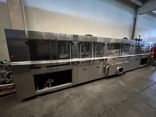 Used Bottling Heating Tunnel Omar HTD12 - 2017, 12,000 BPH